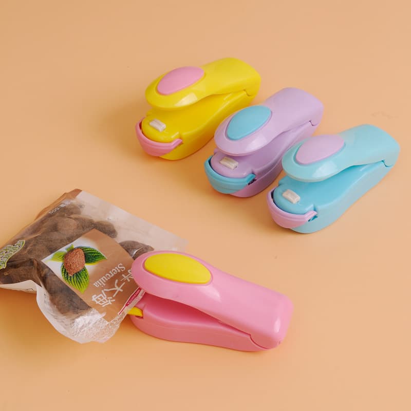 Mini máquina de selagem doméstica pequena máquina de selagem de saco de alimentos saco de plástico máquina de selagem de pressão manual vendas do fabricante - imagem 4