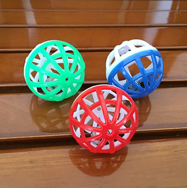 Sino pequeno redondo de duas cores de plástico, brinquedo, cães e gatos, animal de estimação - imagem 4