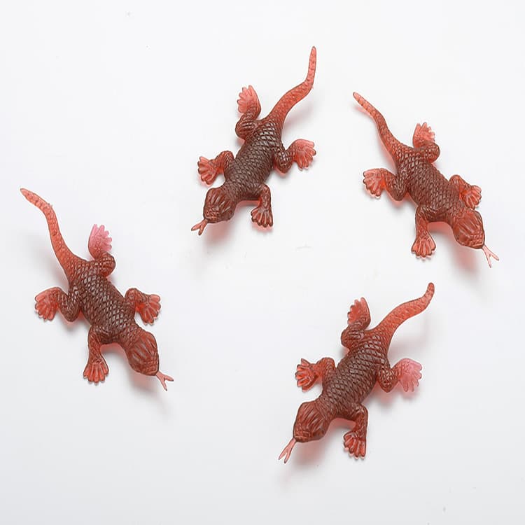 Baratas simuladas de Halloween, baratas falsas do Dia da Mentira, baratas realistas, fabricante de brinquedos de truque de Xiaoqiang no atacado - imagem 4