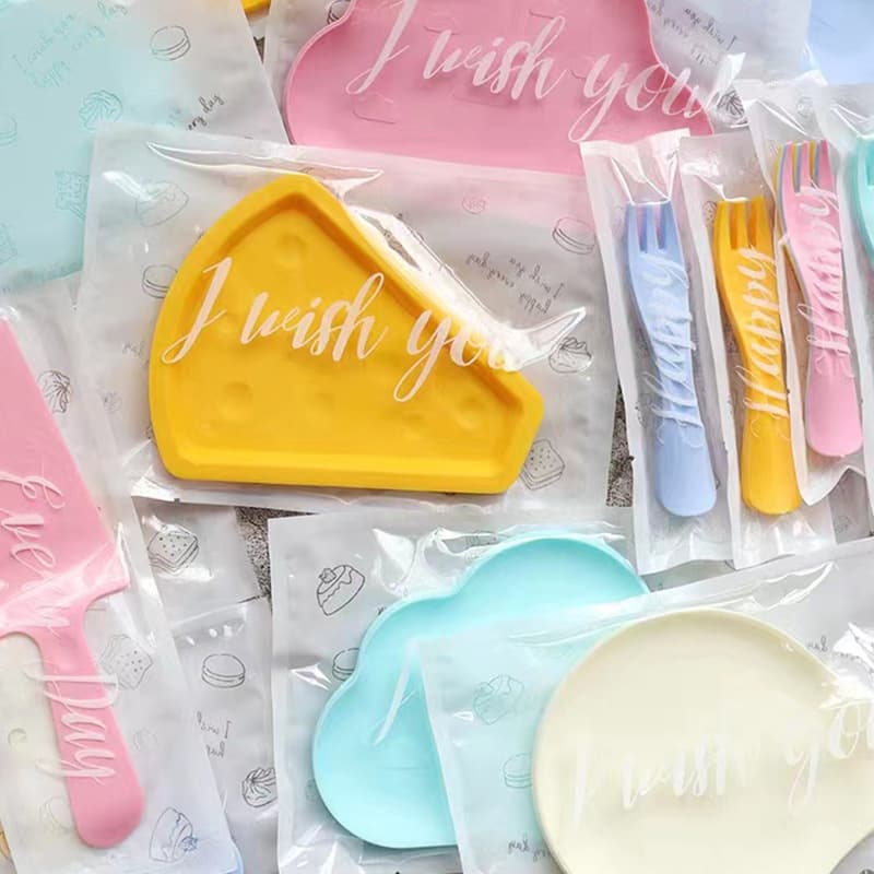 Prato colorido, vestido de noite, utensílios de mesa bonitos de plástico - imagem 4