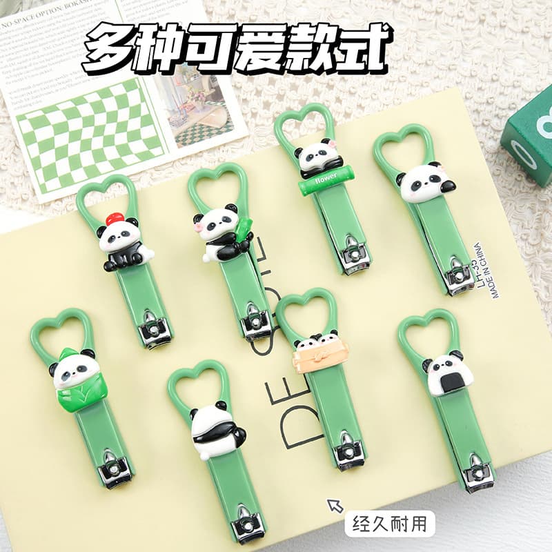 Tesoura de unha pequena portátil fofa de desenho animado para unhas para manicure - imagem 5