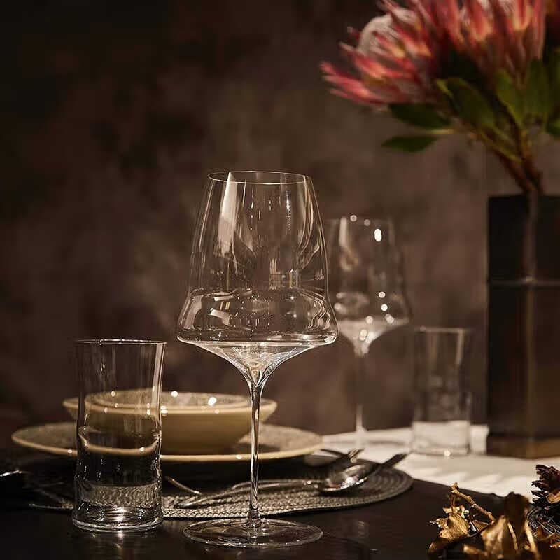 Copo de vinho tinto de alta aparência, nuvem fina, luz, vidro de cristal de luxo, copo de vinho borgonha, estilo europeu - imagem 2