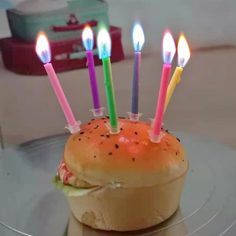 Vela, vestido de noite arco-íris, celebridade da internet - imagem 4