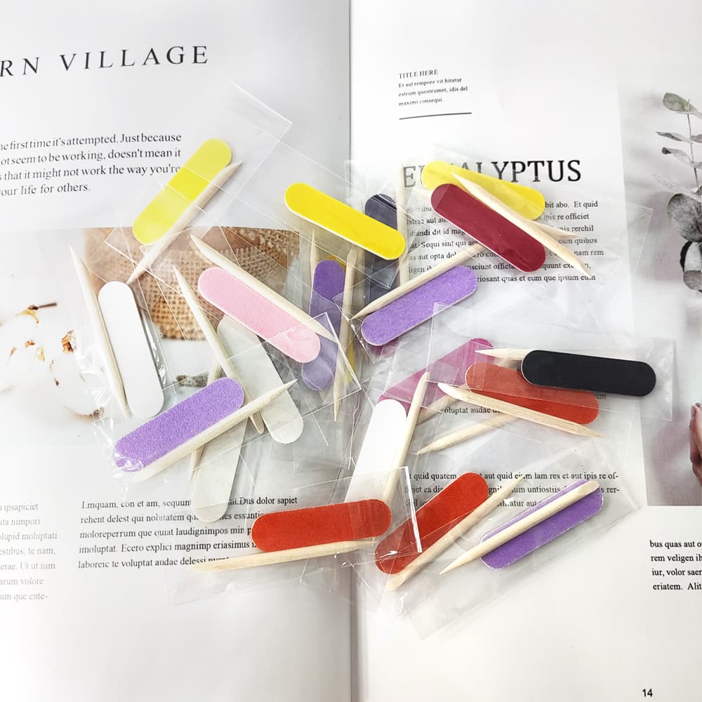 Kit de ferramentas de armadura, conjunto conveniente de duas peças, espetos de madeira, mini limas pequenas, ferramentas de remoção de unhas, fricções de folheado de madeira colorida - imagem 4