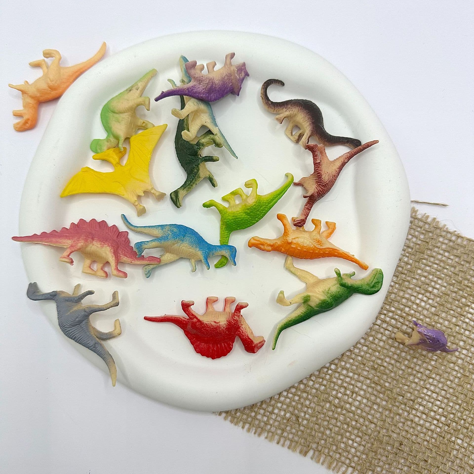 Dinossauro realista, brinquedo de plástico, nova coleção, período Jurássico, presente de aniversário - imagem 4