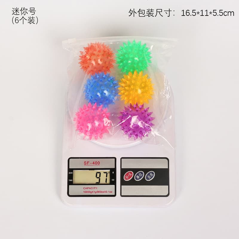 Bola de brinquedo popular transfronteiriça, chiado tpr de alta elasticidade, bola com pontas afiadas, bola de brinquedo para cães flutuante, resistente a mordidas e para limpeza de dentes - imagem 5
