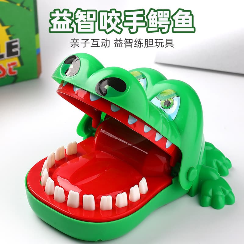 Brinquedo grande, peixes infantis, crocodilo, morde o dedo, jogos em família - imagem 1