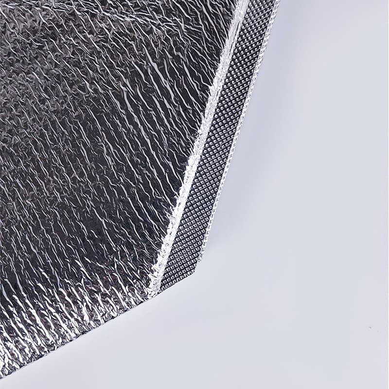 Garrafa térmica tridimensional descartável, feita sob medida, com impressão do seu logotipo - imagem 3